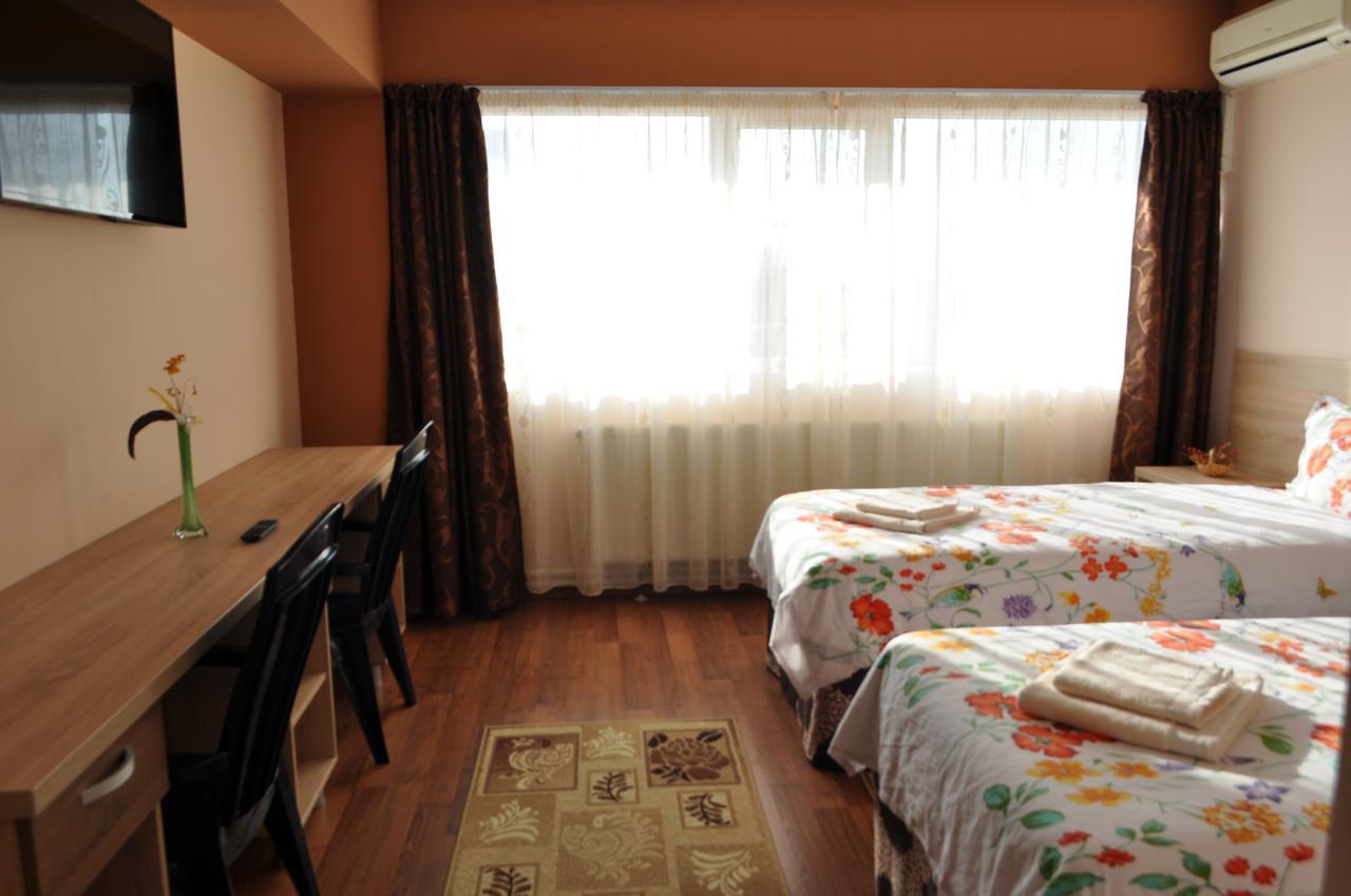 Casa Paul Hotel Galaţi Eksteriør billede