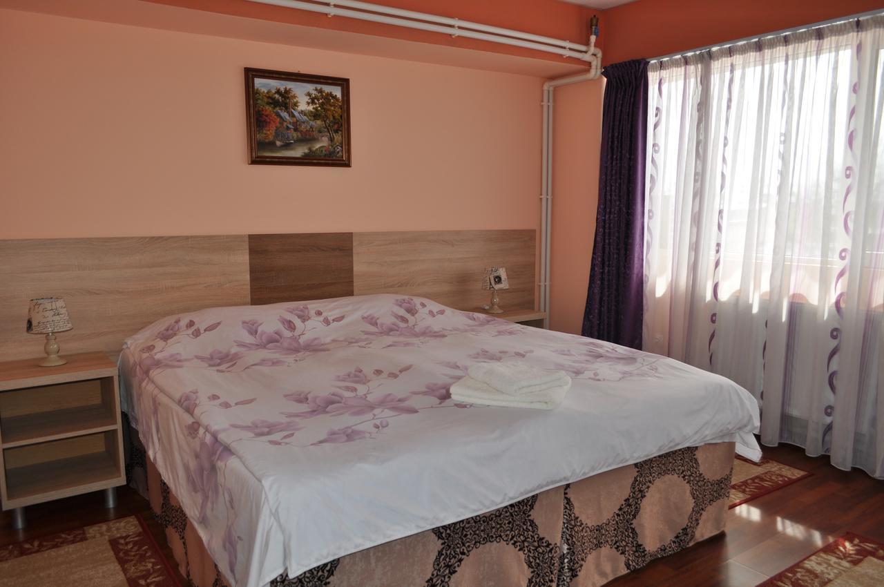 Casa Paul Hotel Galaţi Eksteriør billede