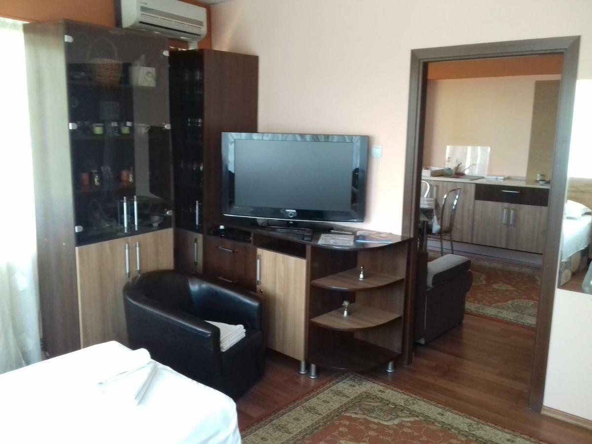 Casa Paul Hotel Galaţi Eksteriør billede